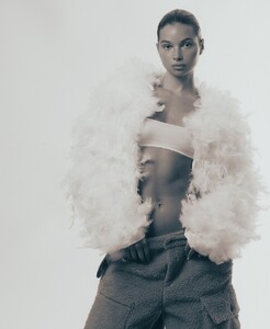 hayley pousson-large-1738025070-d7e1b1b88bc5f4435b46d0a35e5e5eba.jpg