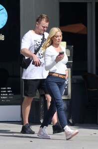 heidi-montag-and-spencer-pratt-out-in-la-03-21-2024-1.jpg