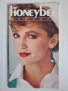 honeybee 84.webp
