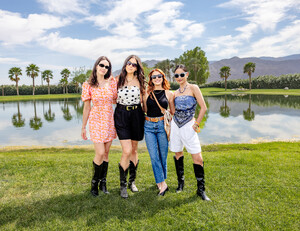 iheartemmaroberts_campppoosh_coachella_281329.jpg