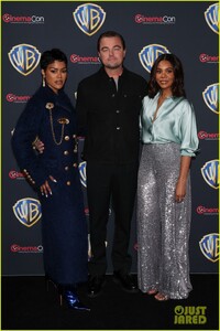 leonardo-dicaprio-one-battle-after-another-regina-hall-teyana-taylor-at-cinemacon-09.jpg