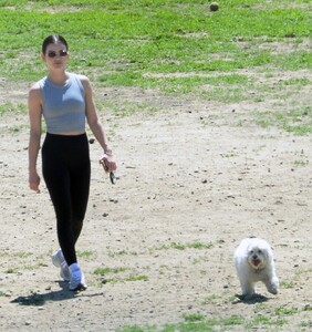 lucy-hale-at-los-angeles-dog-park-2025-2.jpg