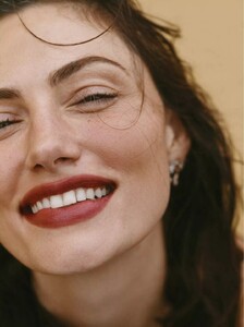 phoebe-tonkin-for-russh-magazine-2025-2.jpg