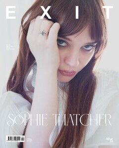 sophie-thatcher-in-exit-magazine-issue-50-0.jpg