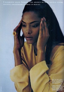 vogue_paris_may_1990_40.thumb.jpg.97ccdeb1d358fab8c58826467d66847d.jpg