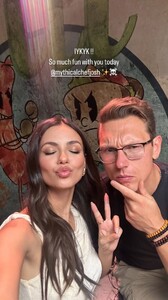 [2025.04.29] victoriajustice_3621741775423307859.jpg