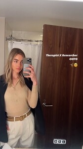 [2025.04.30] elizabethcturner_3622636222260047829.jpg