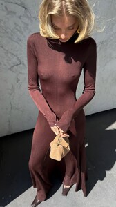 [2025.04.30] hoskelsa_3622572740284250700.jpg