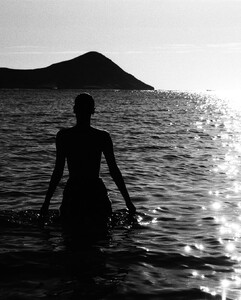 [2025.05.01] abysseofficial_491899936_18499143256011379_7659353722641305887_n.jpg