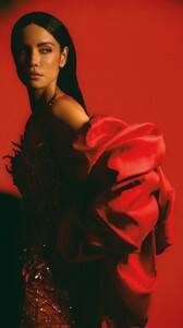 [2025.05.06] sofiaresing-zuhairmuradofficial_3626358722272597185.jpg