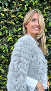 [2025.05.07] lindsaydemyan_3627117171228493191.jpg