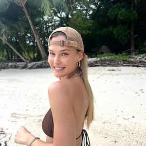 [2025.05.09] barrefaeli_496821624_18506627374041153_1961110788314446052_n.jpg