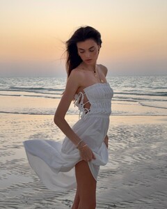 [2025.05.12] celinebethmann_497444471_18346385215158308_1489580554426046448_n.jpg