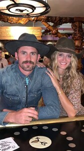 [2025.05.12] katelove_3631263358205059676.jpg