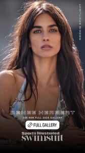 [2025.05.13] renee_herbert-si_swimsuit_3631783585860105787.jpg