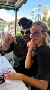 [2025.05.21] lindsaydemyan_3637390274327824377.jpg