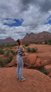 [2025.05.22] rachelc00k_3638196159426053714.jpg