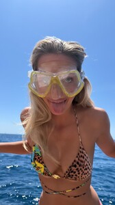 [2025.05.25] lindsaydemyan_3640418758099929379.jpg