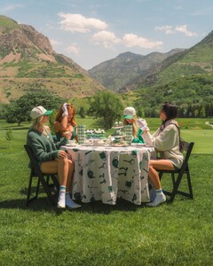 [2025.05.26] acta.wear_501460769_18309483748209191_3904370591937574834_n.jpg