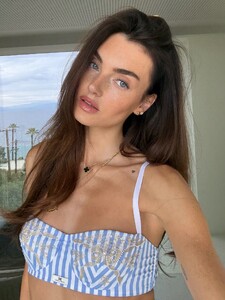 [2025.05.26] celinebethmann_501835151_18347908291158308_4529464489200038686_n.jpg