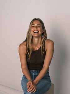 [2025.05.30] barrefaeli_501997982_18510775522041153_1022000234400624842_n.jpg