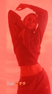 [2025.05.05] stellamaxwell_3626013770709068248.jpg