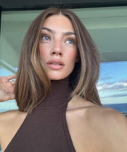 3 500569930_18011723234733958_8821835056393414066_n.jpg