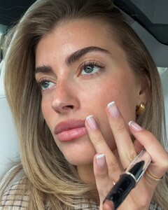 7 500625691_18504959527009337_6385988325925942500_n.jpg