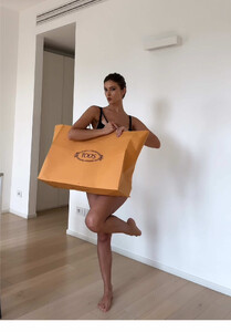 Carmella Rose - TikTok 125.jpg