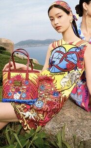 Dolce-Gabbana-Campaign-2023July02.jpg