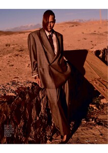 Financial Times - HTSI Magazine 2025_15.jpg