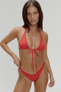 Frankiesbikinis-Paradise_Top-Cherry-Front-2.jpg