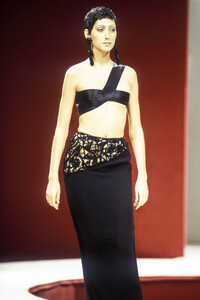 Guy Laroche 1993 Haute Couture 55.jpg