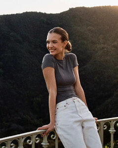 Josephine Skriver - Gubi [2025] 1.jpg