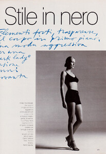 KarenM_1995-02MarieClaireITA-StileInNero-02.thumb.jpg.91538372106a6c0973e82b7a93ed81b4.jpg