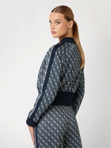 KrP - Guess_4G logo sweatshirt Women-5 - V4BQ10KCHW0-FB7E-ALT2.jpg