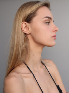 KrystynaP - MetroModels - Polaroids (recent) - 1676280301-7e4307b85.jpg