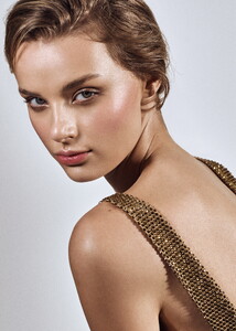 KrystynaP - MetroModels portfolio - 1676281067-0c3ac7b22.jpg