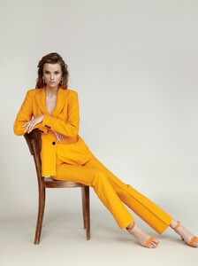 KrystynaP - WomenMM portfolio (Older,1k) - 20231110_CZecVGcud9pc1w_M.JPG