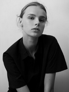 KrystynaP - WomenMM portfolio (Older,1k) - 20231110_ikCK3rvIcqxNwh_M.JPG