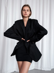 KrystynaP - WomenMM portfolio (Older,1k) - 20231110_ku6CP2Dn-SL0cG_M.JPG