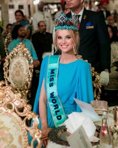 Krystyna Pyszkova - Miss World, India May 2025_5.jpeg