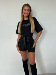 NKocendova - www.bynk.cz '25 - 141-2_tricko-your-body-deserves-your-unconditional-love.jpg