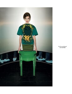 Pfeiffer_AnOther_Magazine_Spring_Summer_2011_04.jpg