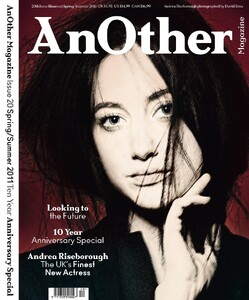 Sims_AnOther_Magazine_Spring_Summer_2011_Cover_01.jpg