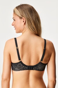 TerezaL (Astra) - Podprsenka Freya Fatale nevyztuzena AA401422_CND_13.jpg