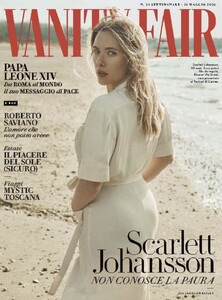Vanity Fair Italy 52125.jpg