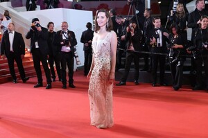 aubrey-plaza-honey-dont-cannes-2025-debut-0.jpg
