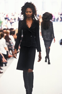 ds f97chanel-HC-04.jpg