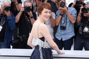 emma-stone-2025_05_17-15.jpg